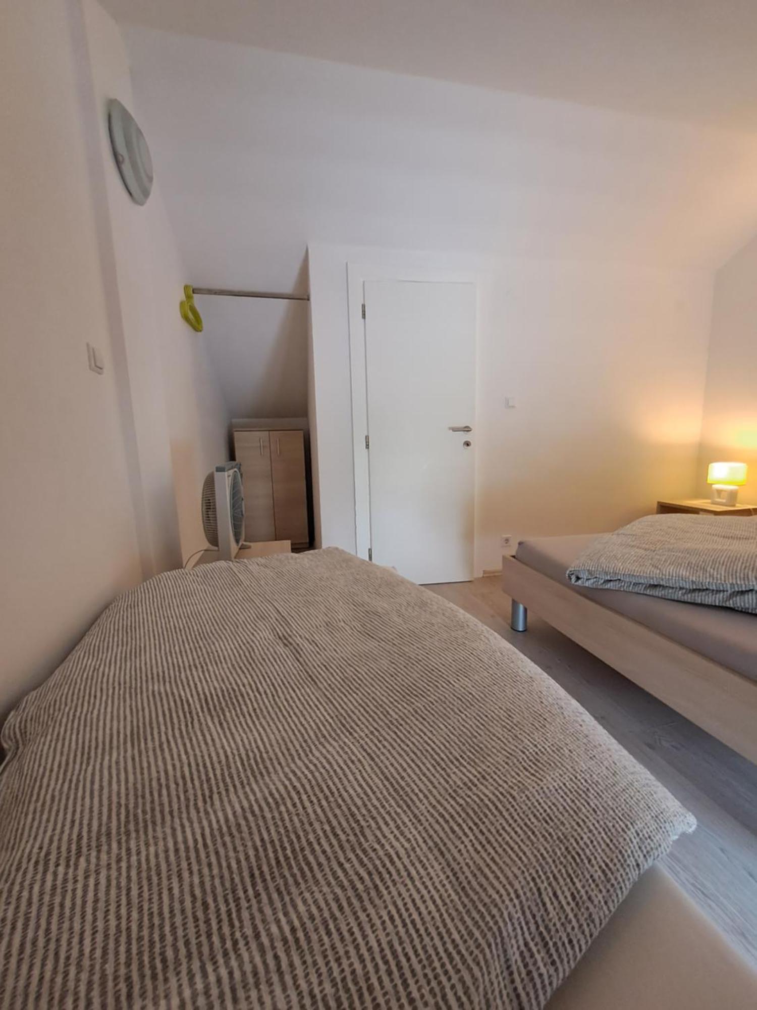 Apartament Greta Vrbnik Zewnętrze zdjęcie