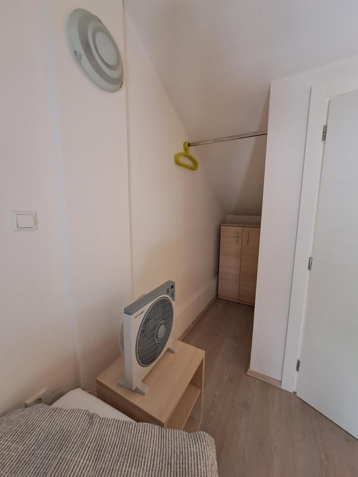 Apartament Greta Vrbnik Zewnętrze zdjęcie