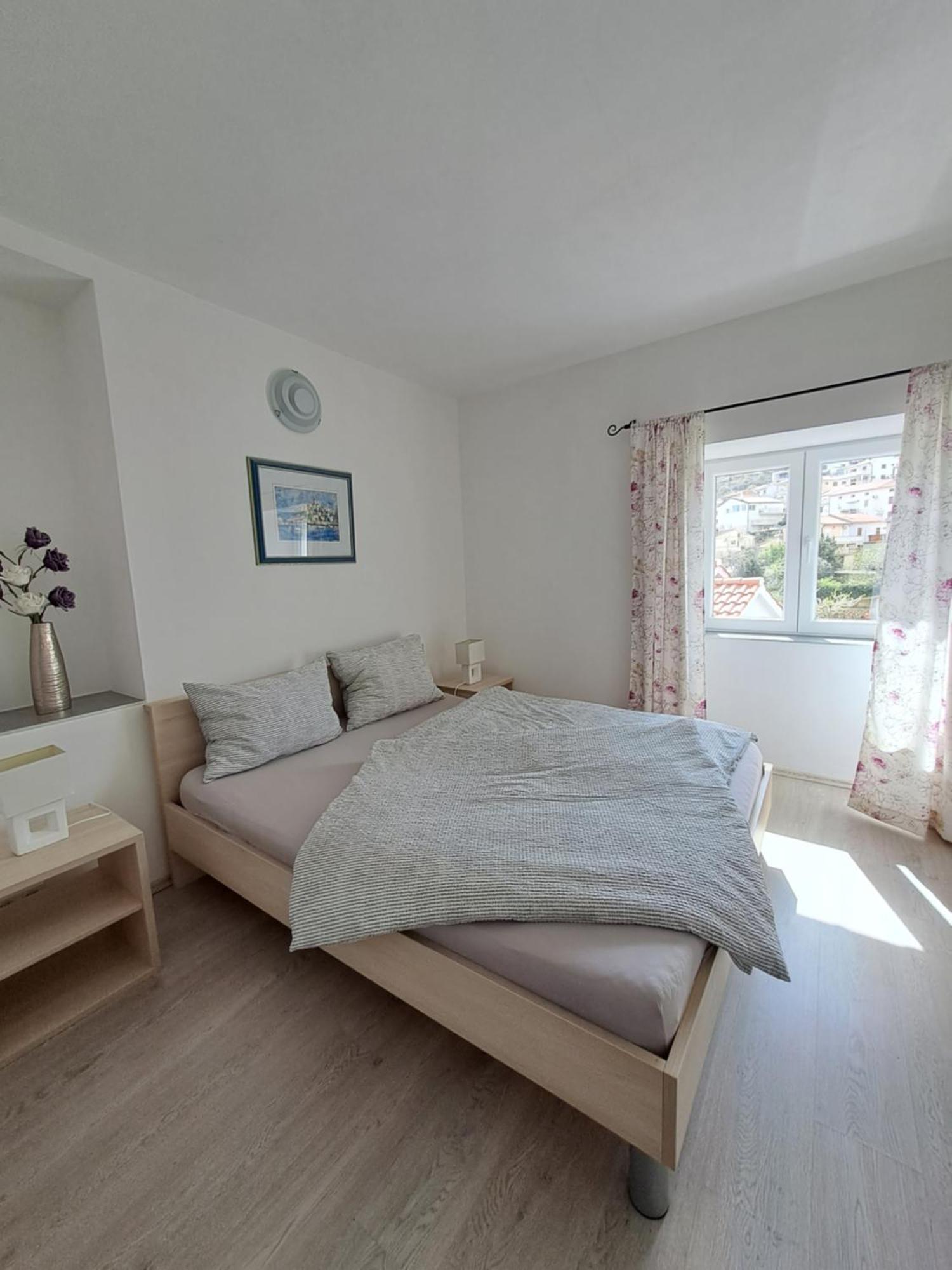 Apartament Greta Vrbnik Zewnętrze zdjęcie