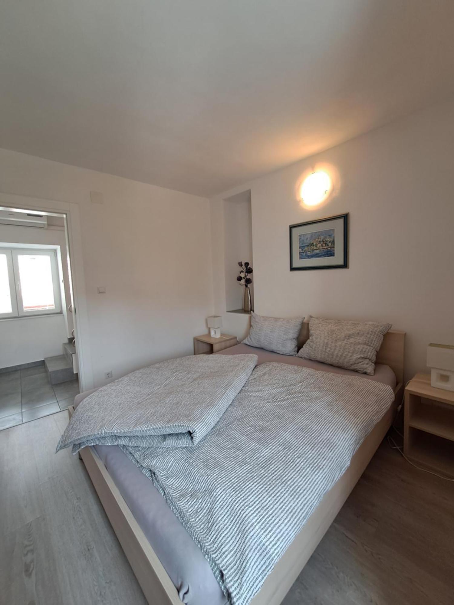 Apartament Greta Vrbnik Zewnętrze zdjęcie