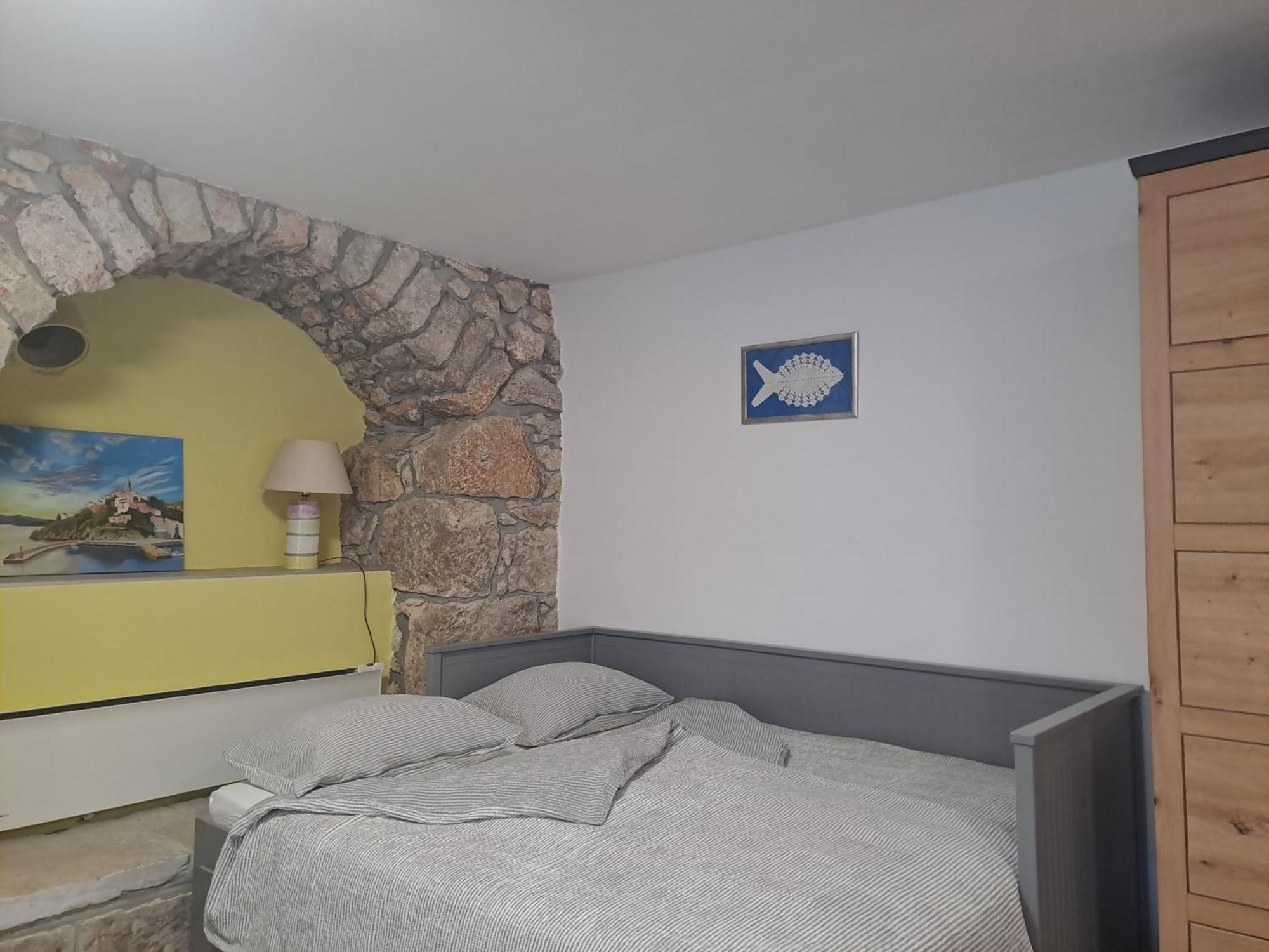 Apartament Greta Vrbnik Zewnętrze zdjęcie